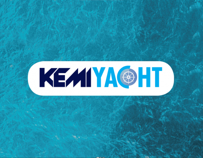 logo-con-sfondo-mare_kemiyacht